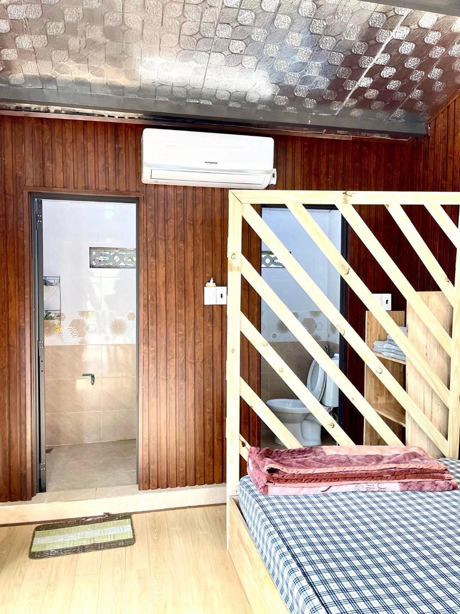 Lake View Homestay Pleiku Exterior photo